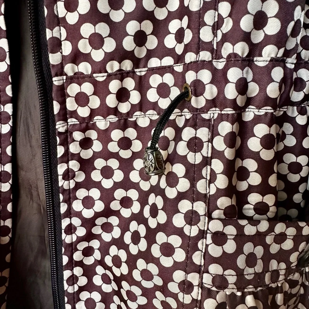 Floral Patterned Jacket - Picture 5 of 11